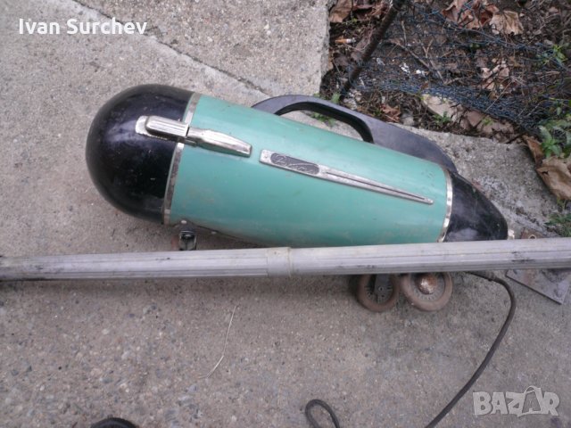 РЕТРО ПРАХОСМУКА4КА  РАКЕТА ОТ ПЕДЕСТЕ ГОДИНИ, снимка 10 - Други стоки за дома - 34645593