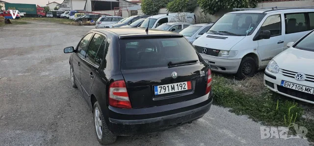 Шкода Фабия 1.4 тди 2008, снимка 8 - Автомобили и джипове - 56074185