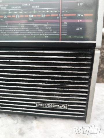 Транзисторно радио Pathe Marconi, снимка 2 - Радиокасетофони, транзистори - 53086847