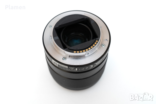 Oбектив Sony FE 28mm f/2, снимка 5 - Обективи и филтри - 44643333