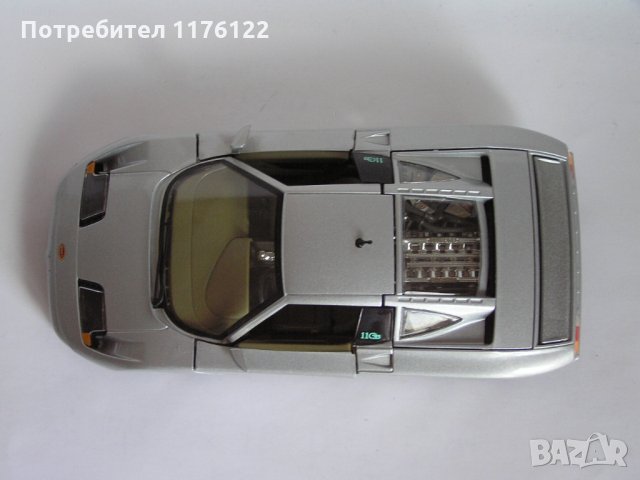 Bburago 1/24 '91 Bugatti EB 110 Бураго Бугати Made In Italy, снимка 5 - Коли, камиони, мотори, писти - 35841433