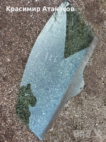 Странично стъкло предно лява за Фиат Гранде пунто. 2006-2011г. Две врати 