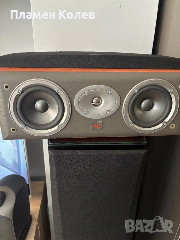 Център JBL, снимка 4 - Тонколони - 53592217