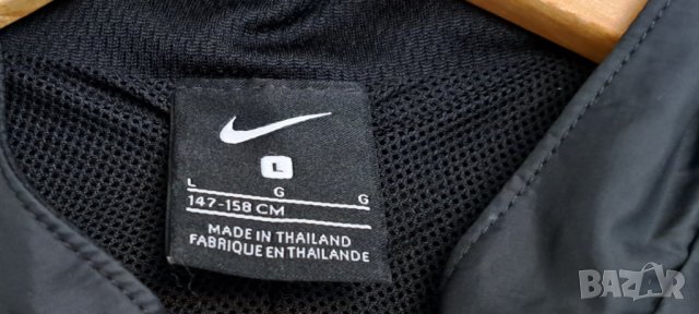 NIKE Детско тънко шушляково яке 12-13 г, снимка 8 - Детски якета и елеци - 42516863