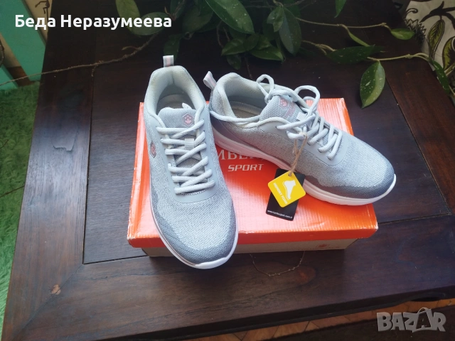 Дамски маратонки, снимка 3 - Маратонки - 53708486