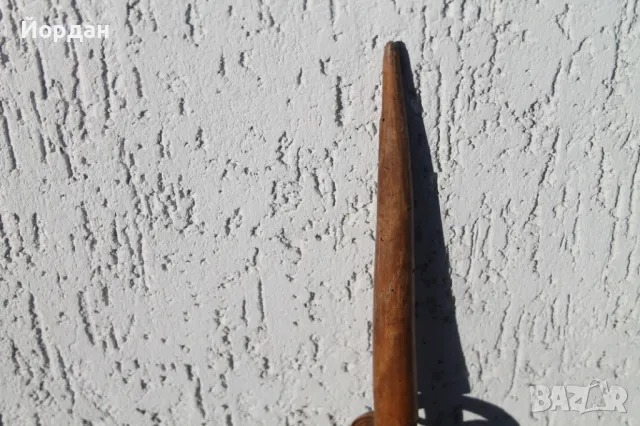 Стара хурка с примитивна резба, снимка 2 - Други ценни предмети - 49596228