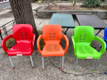 Столове цветни с метални крака, комплект , снимка 1 - Градински мебели, декорация  - 44929045