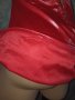 Червена секси къса рокля от еко кожа М, снимка 13