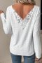 Дамска блуза в бяло с дълъг ръкав и V-образен гръб с дантела, снимка 1 - Блузи с дълъг ръкав и пуловери - 42720870