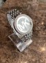 Дамски сребристи часовници Michael Kors, снимка 1 - Дамски - 26624833