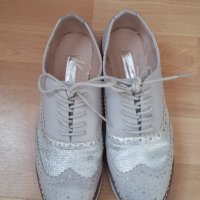 Дамски обувки , снимка 1 - Дамски ежедневни обувки - 34576657