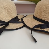 Лятна бежова шапка с черна панделка, снимка 2 - Шапки - 35929834