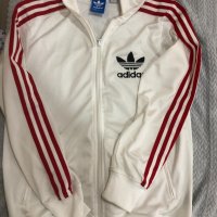 Adidas, снимка 1 - Спортни дрехи, екипи - 34410689