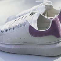 Дамски маратонки Alexander McQueen Реплика ААА+, снимка 7 - Маратонки - 42288332