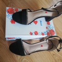 Елегантен дамски сандал , снимка 4 - Сандали - 39880250
