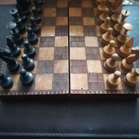 шах в дървена кутия и магнитни фигури за шах. , снимка 6 - Антикварни и старинни предмети - 44444369