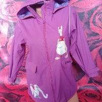 Лилаво детско яке с апликации на животни и поларен хастар  , снимка 1 - Детски якета и елеци - 41391327