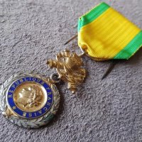 Френски сребърен с позлата военен орден медал 1870 , снимка 4 - Антикварни и старинни предмети - 41344277