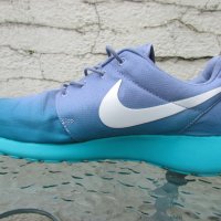 Дамски маратонки Nike Roshe Run , снимка 2 - Маратонки - 40936155