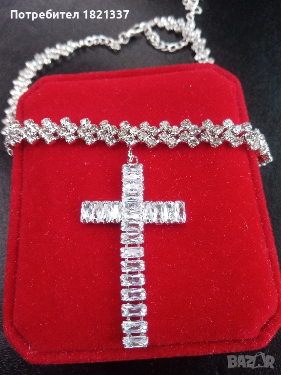 Дамско колие с кръст , снимка 1
