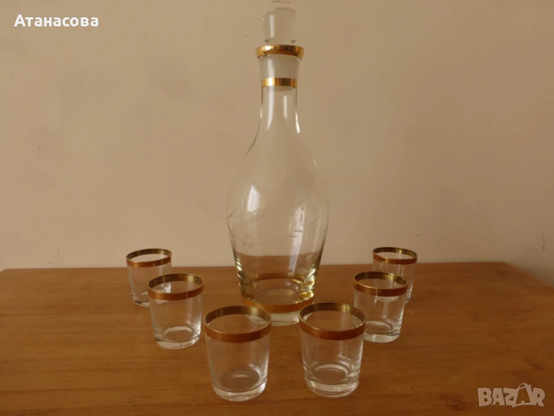 Стъклен сервиз за ракия 1970 г, снимка 1