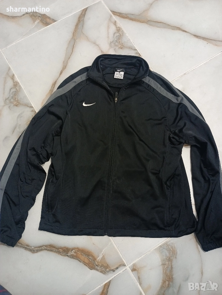 Nike горнище M - 13 лв, снимка 1