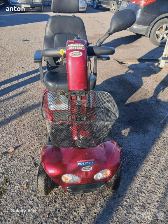 Акумулаторна инвалидна количка-скутер Shoprider 24v., снимка 1