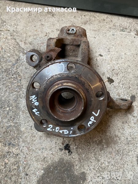 Шенкел главина преден ляв за Vw голф 5.2.0 TDI.140кс, снимка 1