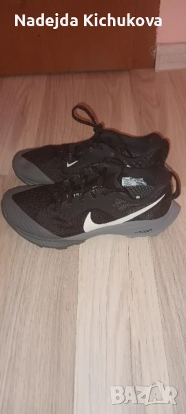 Дамски маратонки на Nike. 36 номер.Дължина на стелката 22,5 см.Цена-60 лв., снимка 1