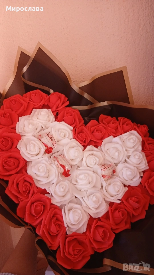 Букет в сърцевидна форма , снимка 1