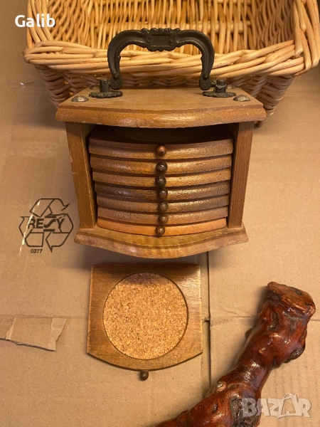 Принадлежности за битов кът, поставки за чаши от корк, френски тирбушон, чашки за яйца, снимка 1