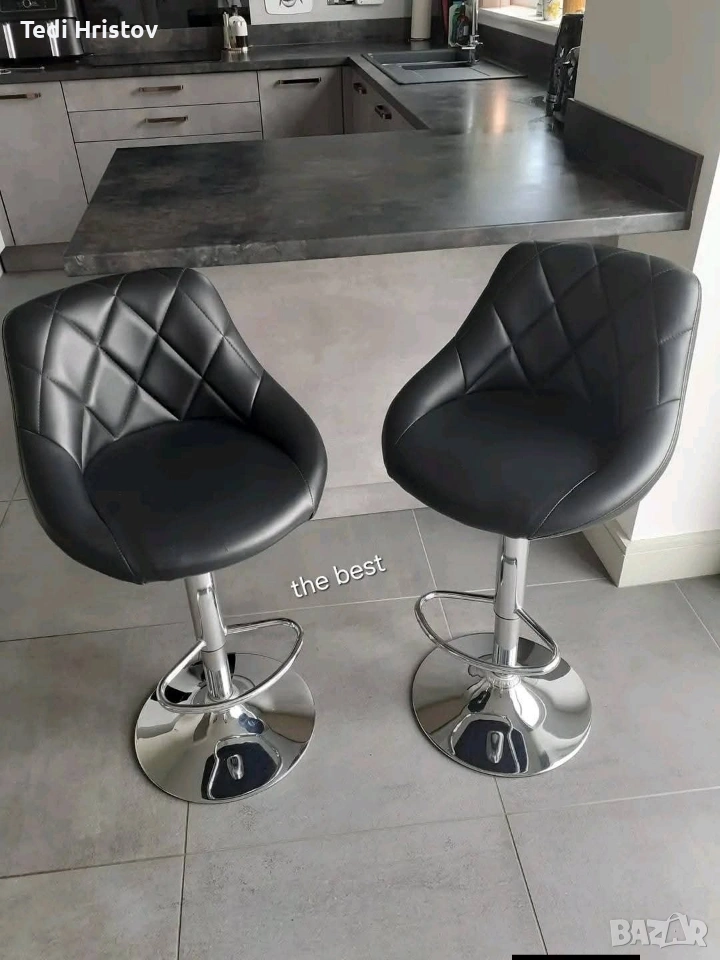 Бар стол с регулируема височина и въртяща функция – комфорт и стил за дома и заведения, снимка 1