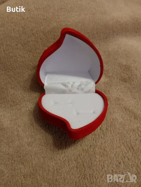 Кутия за халки сърце, снимка 1