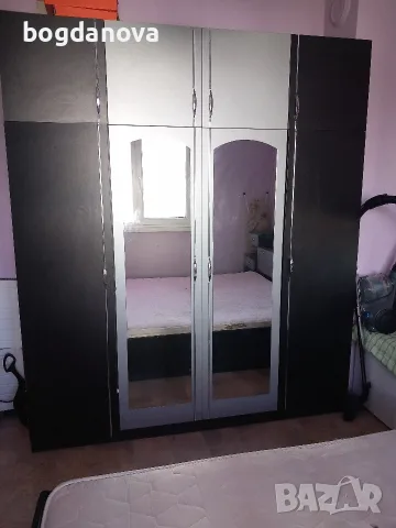 Спалня с гардероб и тоалетка, снимка 16 - Спални и легла - 56243838