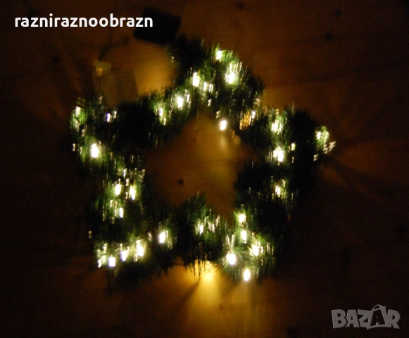 Коледна звезда от борови клонки и ЛЕД светлини , снимка 2 - Други - 52673168