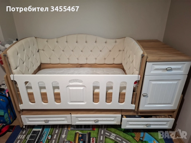 Продавам детско креватче