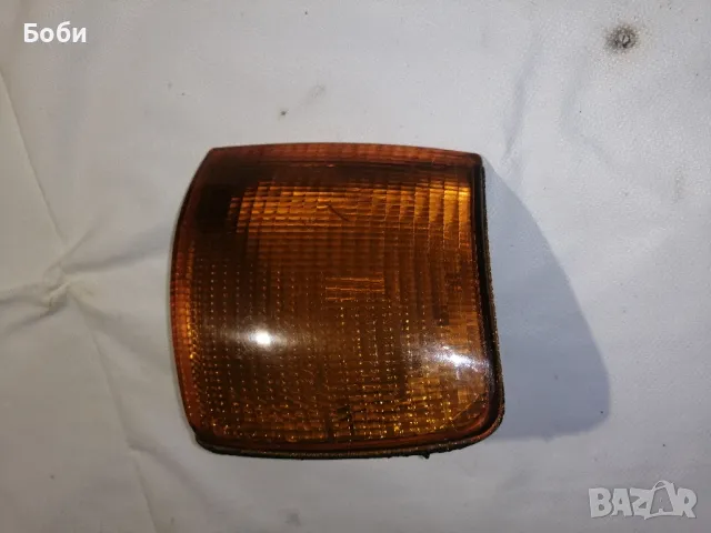 Преден десен мигач Пасат В3