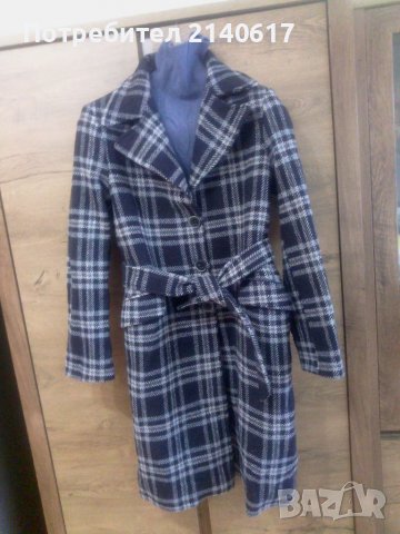 Италианско вълнено палто в каре Sophie Faroh N:L, снимка 2 - Палта, манта - 39792805