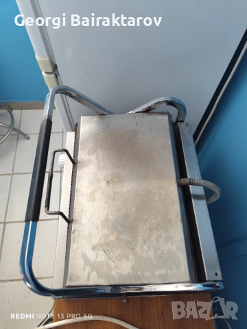 Продавам професионален тостер , снимка 2 - Тостери - 52942416