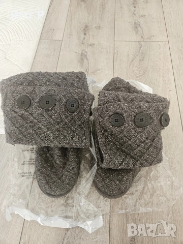 Плетени високи ботуши UGG Australia Classic Cardy Tall Boot, снимка 8 - Дамски ботуши - 53746519