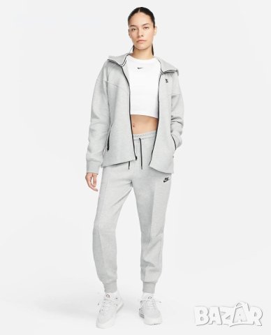 Дамски екип Nike Tech Fleece/2 цвята/ XS,S,M,L