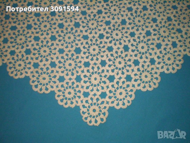 Ретро плетена на една кука ромбоидна покривка на цветя