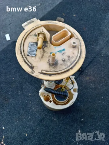 Горивоподкачваща помпа за vw passat B6 2.0tdi , снимка 2 - Части - 47963847