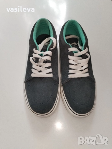 маратонки найк Nike 38 номер