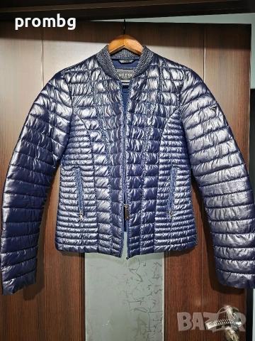 Оригинално дамско яке Guess, размер S, тъмно синьо, снимка 4 - Якета - 53718325