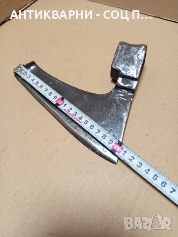 Соц Стара Ръчно Кована Брадва Кривица Номер 1., снимка 7 - Антикварни и старинни предмети - 52092471