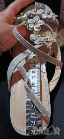 Сребристи сандали, номер 37, снимка 7 - Сандали - 30737376
