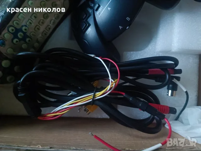 Headrest TFT монитор с DVD плейър+игра, снимка 10 - Плейъри, домашно кино, прожектори - 55769192