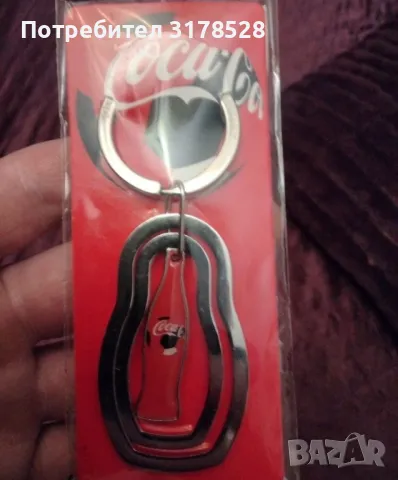 Шапки и ключодържатели Coca-Cola , снимка 3 - Шапки - 48428077