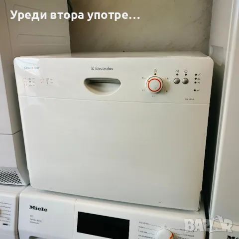 Малка съдомиялна Electrolux, снимка 1 - Съдомиялни - 48546631